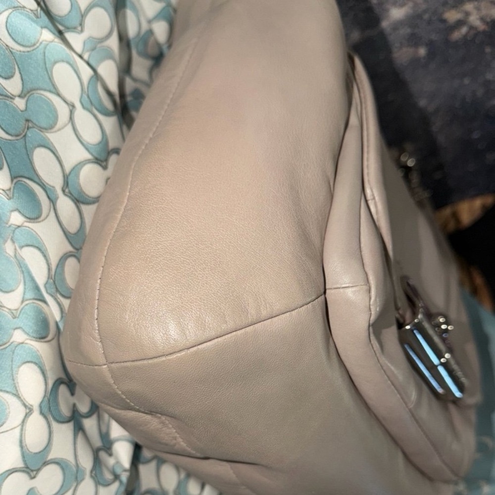 Coach Kristin SOLD SOLD Light Gray Taupe Leather Shoulder Bag EXCELLENT - Picture 5 of 12